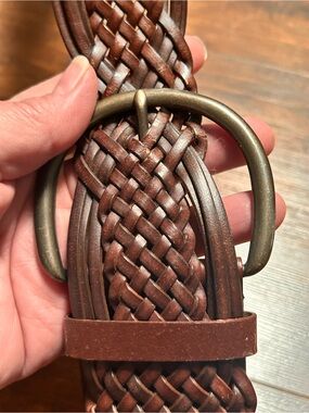 Vtg Braided bonded Leather womens Belt in Brown 40” long